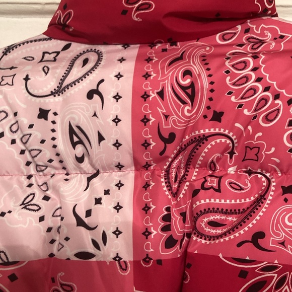 Multi color cropped puffer jacket - Picture 10 of 12